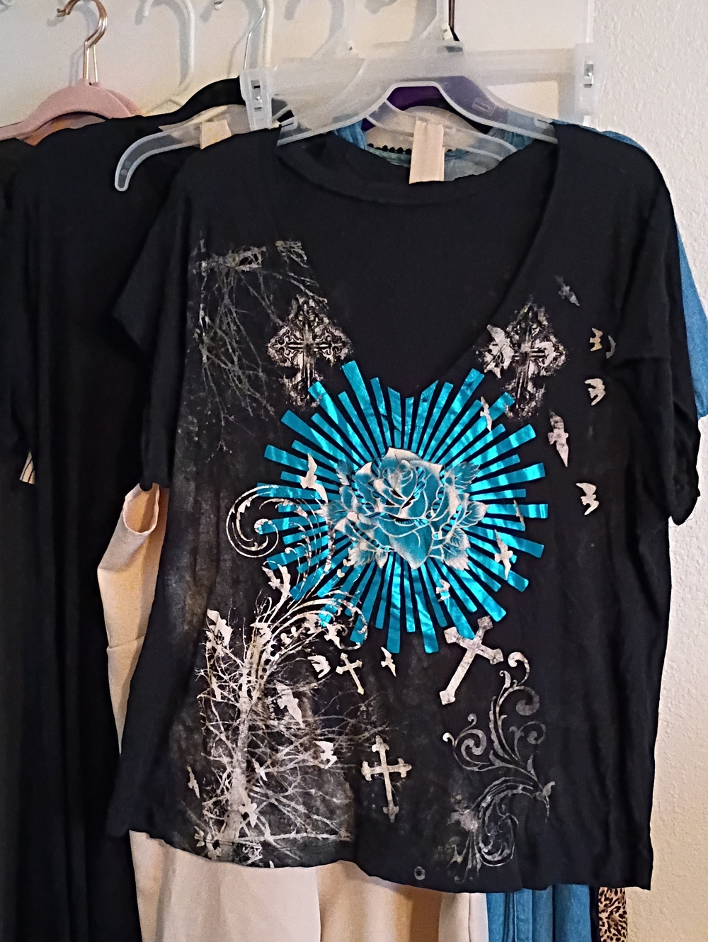 Women’s Black Graphic Tee with Turquoise Floral Burst
